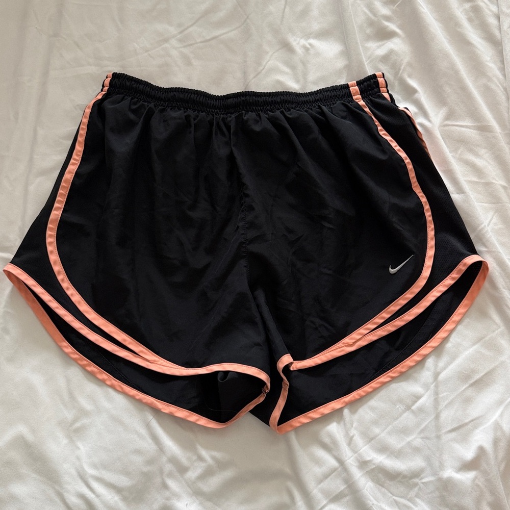 Nike Women's Black Dri-Fit Athletic Shorts - Size L